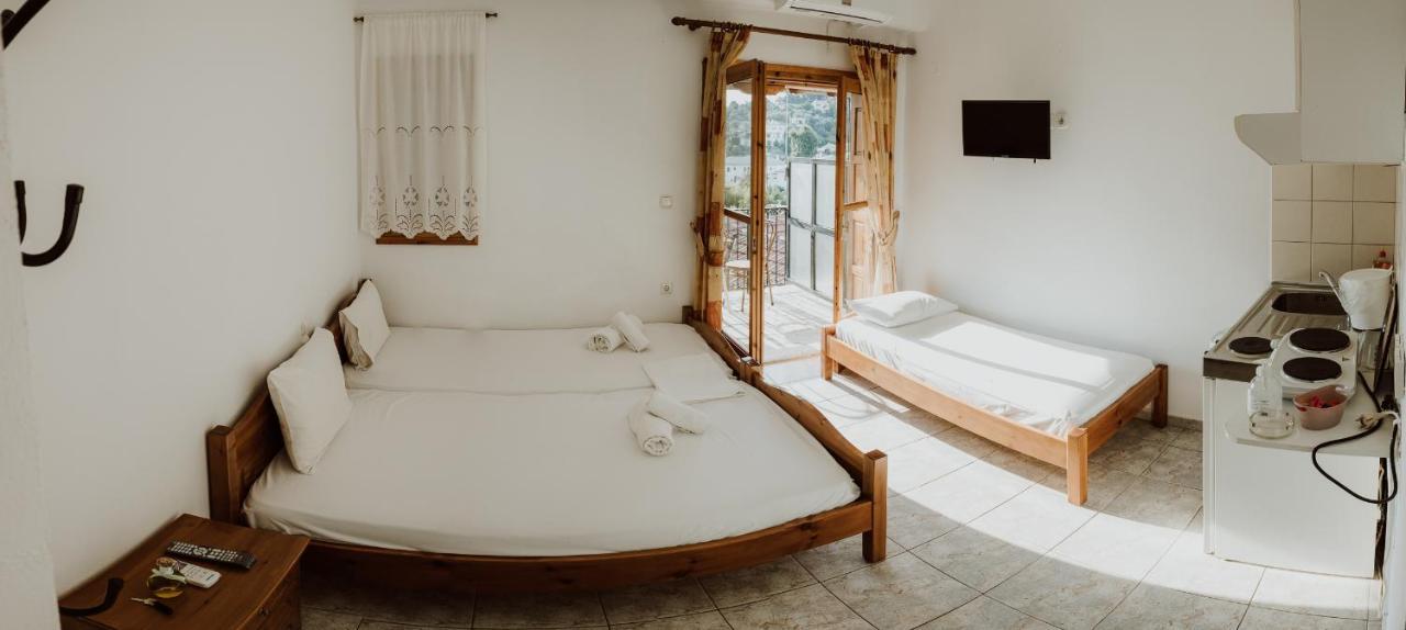 Filippos Rooms Afissos Exterior photo