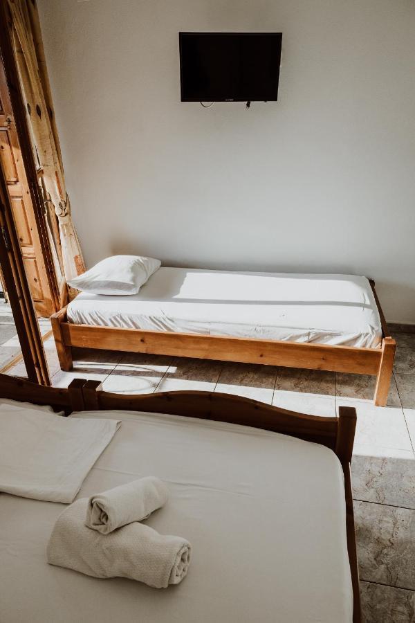 Filippos Rooms Afissos Exterior photo